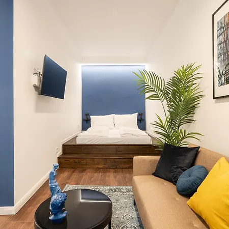 R10 - Boutique Apartments, Location By Bqa Appartamento